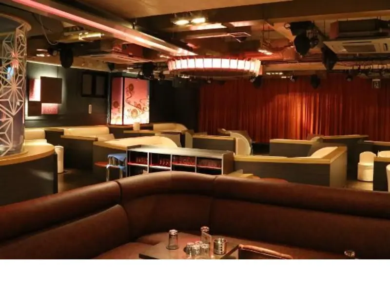 CLUB Royal （ロイヤル）の写真3